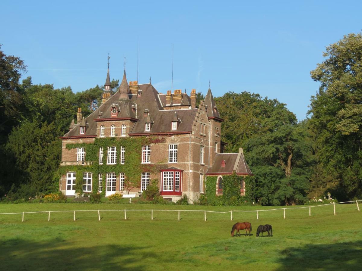 Gîte du Châtelet Villers-la-Ville Extérieur photo